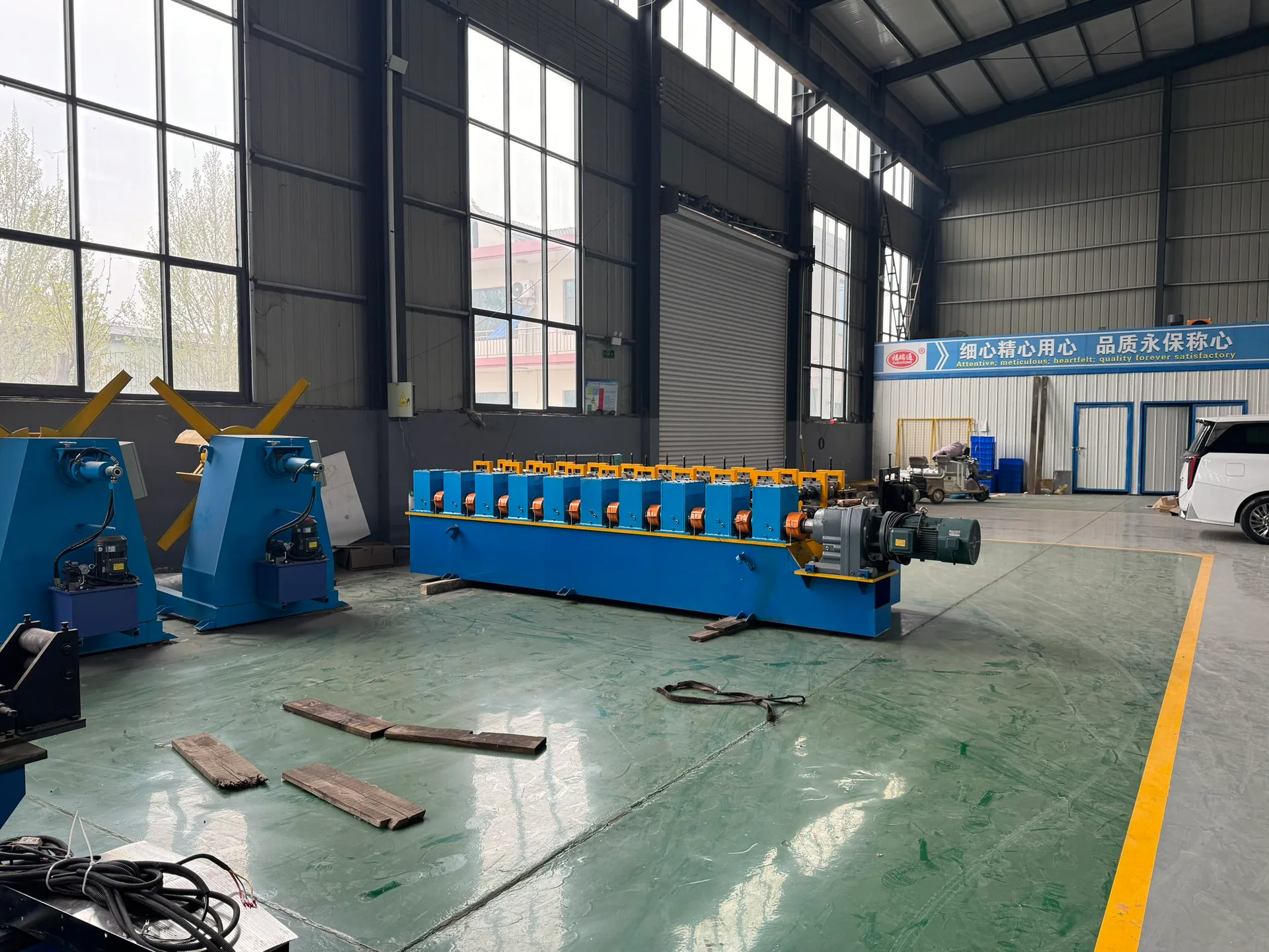 Anchor bolt production equipment